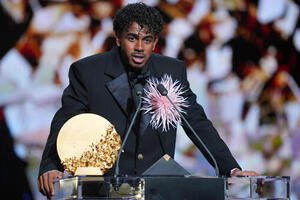 男子の21歳以下の最優秀若手賞に選ばれたラミン･ヤマル(AP)