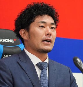 契約交渉を終え会見する木下拓哉(撮影･森本幸一)