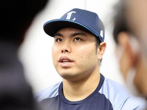 報道陣の質問に答える西武平良海馬(撮影･浅見桂子)